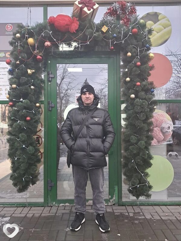 Yura, 18, Ростове-на-Дону — анкета №3579237