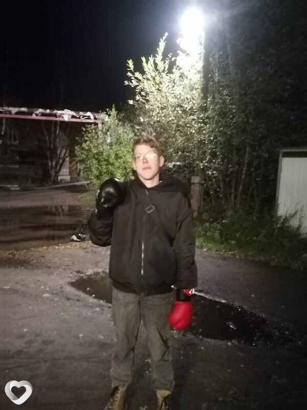 Пётр, 19, Архангельске — анкета №3579310