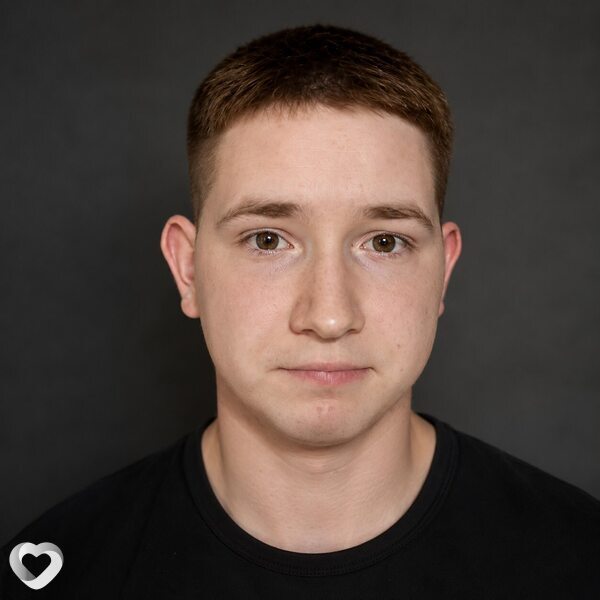 Иван, 19, Оренбурге — анкета №3579591