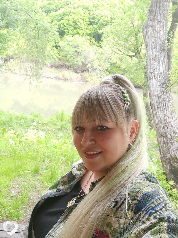 Виолетта, 36, Уссурийске — анкета №3579820