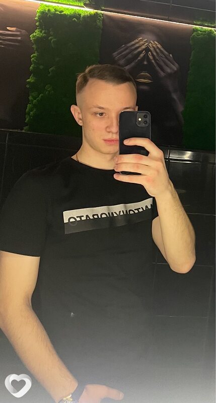 Дмитрий, 23, Новороссийске — анкета №3580717