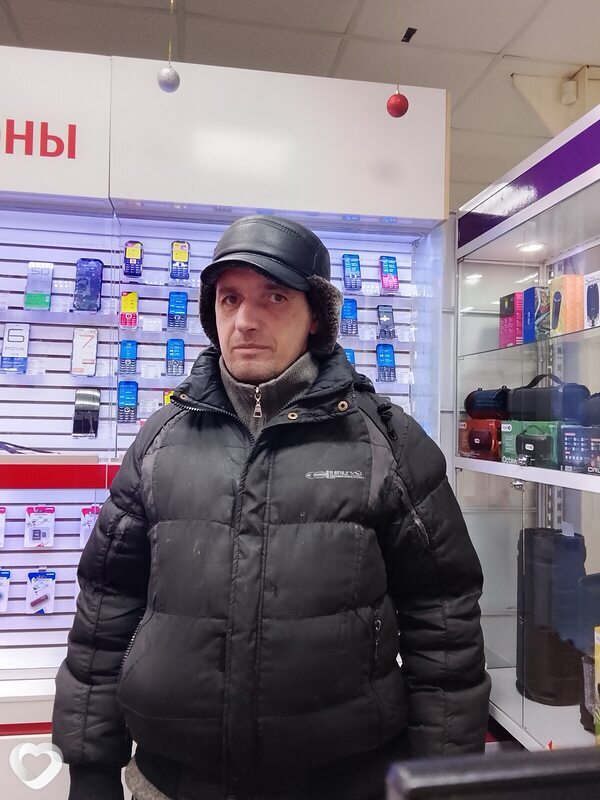 Виктор, 46, Заозерном — анкета №3580682