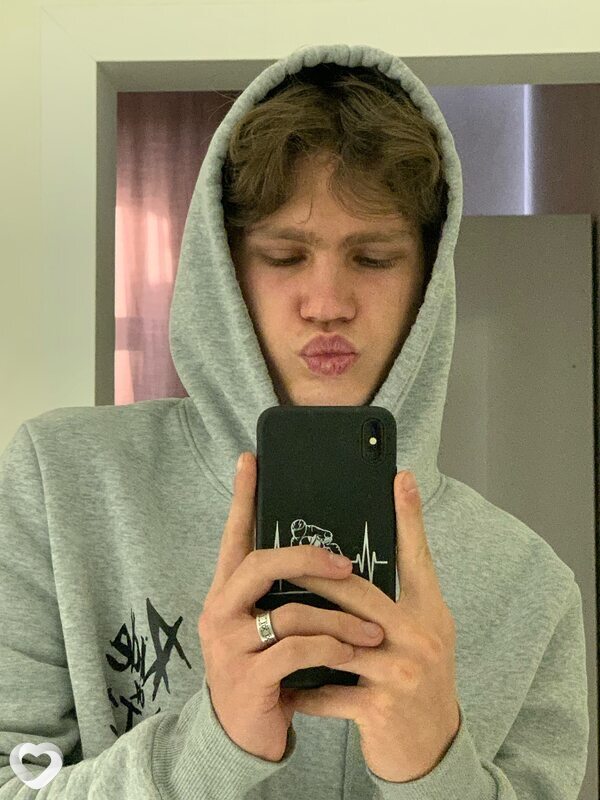 Nik, 20, Бишкек — анкета №3580769