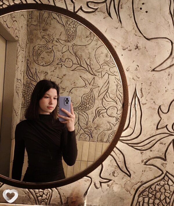 Лиза, 19, Новосибирске — анкета №3580893