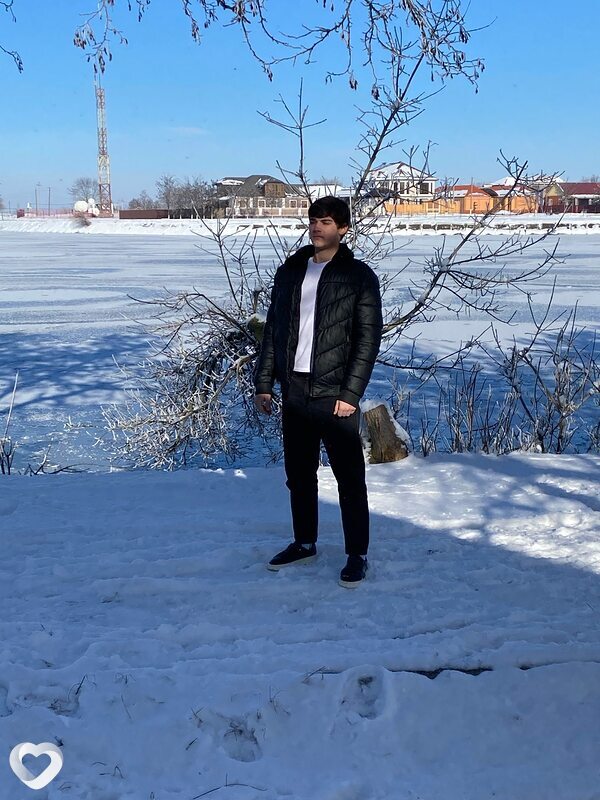 Алим, 19, Астрахани — анкета №3581383