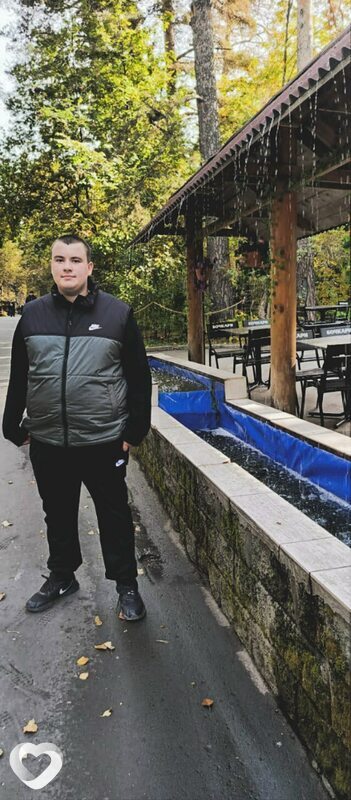 Дмитрий, 18, Новосибирске — анкета №3581910