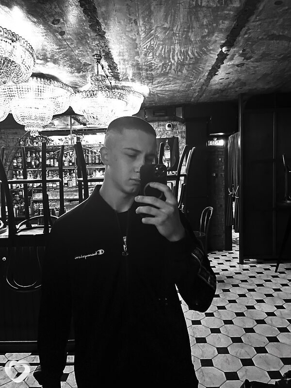 Владимир, 20, Новосибирске — анкета №3582100
