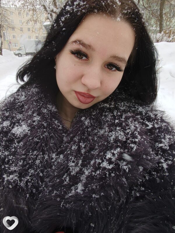 Ульяна, 18, Кирове — анкета №3582109