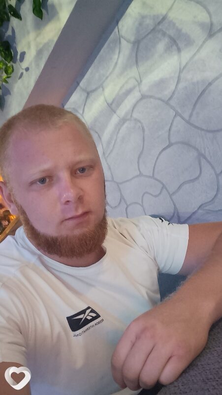 Андрей, 31, Донецке — анкета №3582170