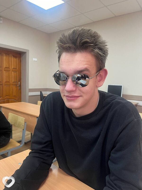 Дмитрий, 19, Минске — анкета №3583129