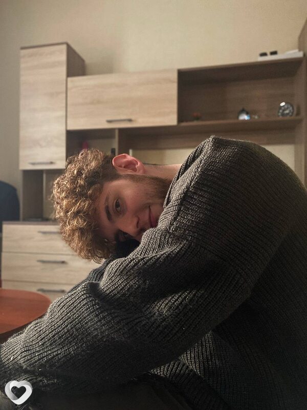 Максим, Томск
