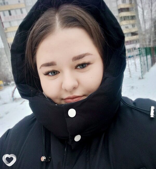 Екатерина, 20, Омске — анкета №3583145
