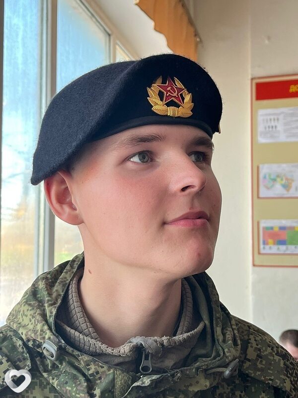 Денис, 23, Перми — анкета №3582946
