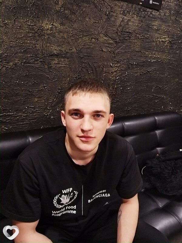 Павел, 26, Томске — анкета №3583231