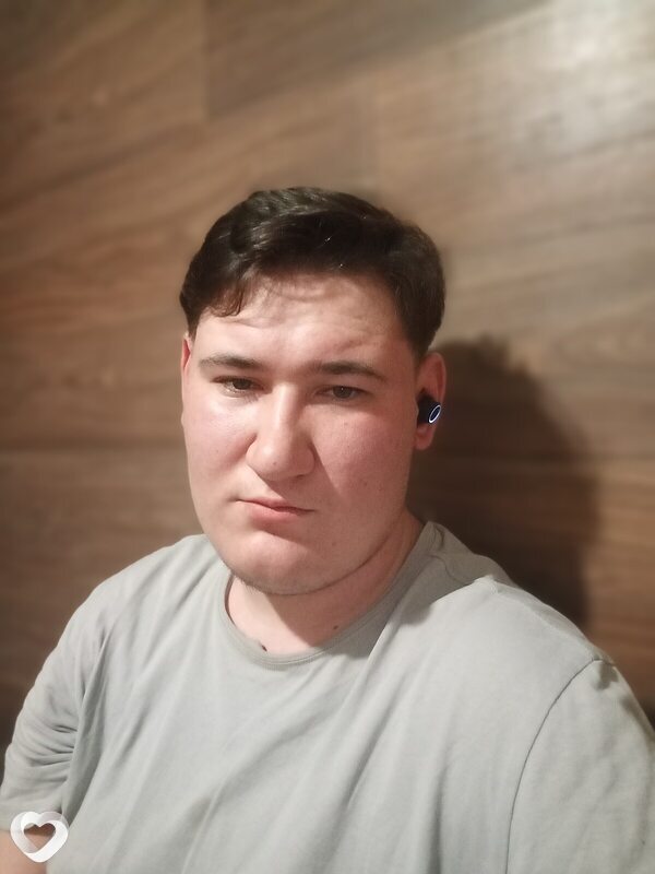 Владислав, 22, Белове — анкета №3583277