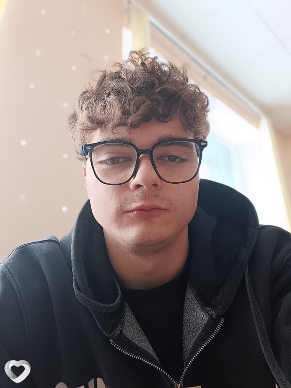 Андрей, 20, Ярославле — анкета №3583409
