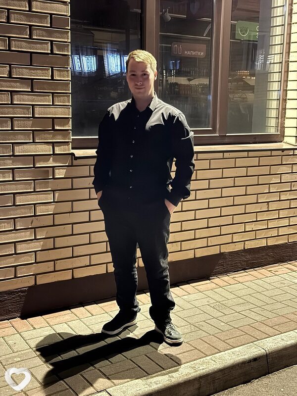 Юрий, 27, Москве — анкета №3584225