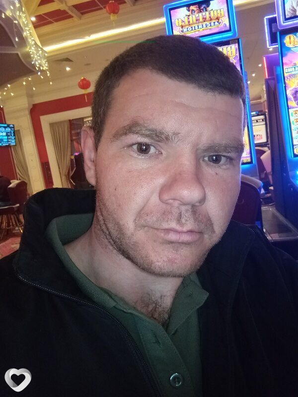 Oleg, 35, Артеме — анкета №3584833