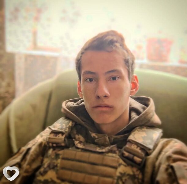 Максим, 20, Николаеве — анкета №3585069