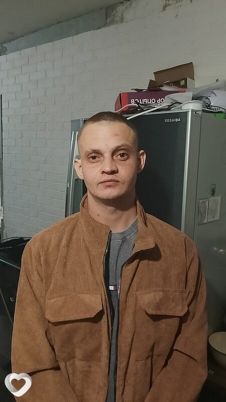 Артем, Коммунар