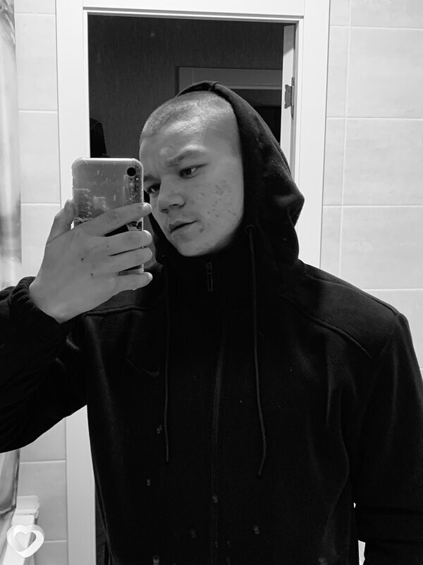 Сергей, 19, Новосибирске — анкета №3585219