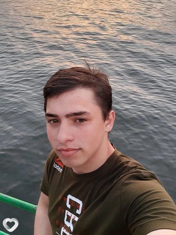 Артëм, 25, Старом Осколе — анкета №3586723