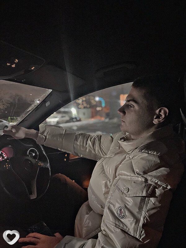 Серёга, 21, Новосибирске — анкета №3586840