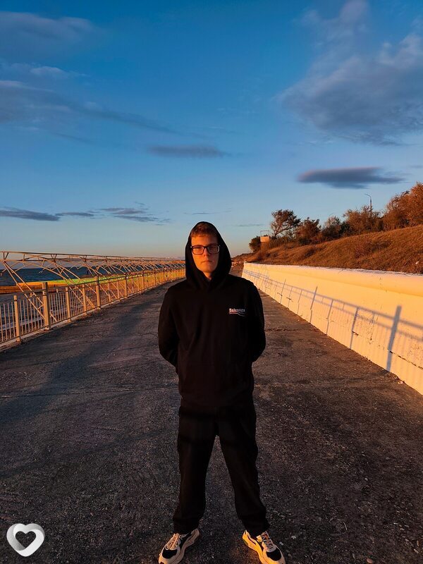 Ярик, 18, Белгороде — анкета №3586858