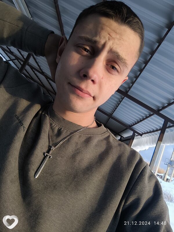 Данил, 20, Иванове — анкета №3586899