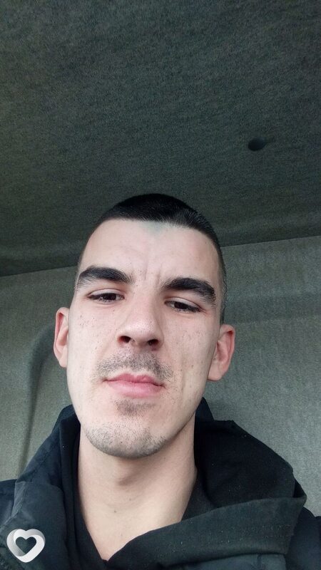 Толик, 26, Ростове-на-Дону — анкета №3587260