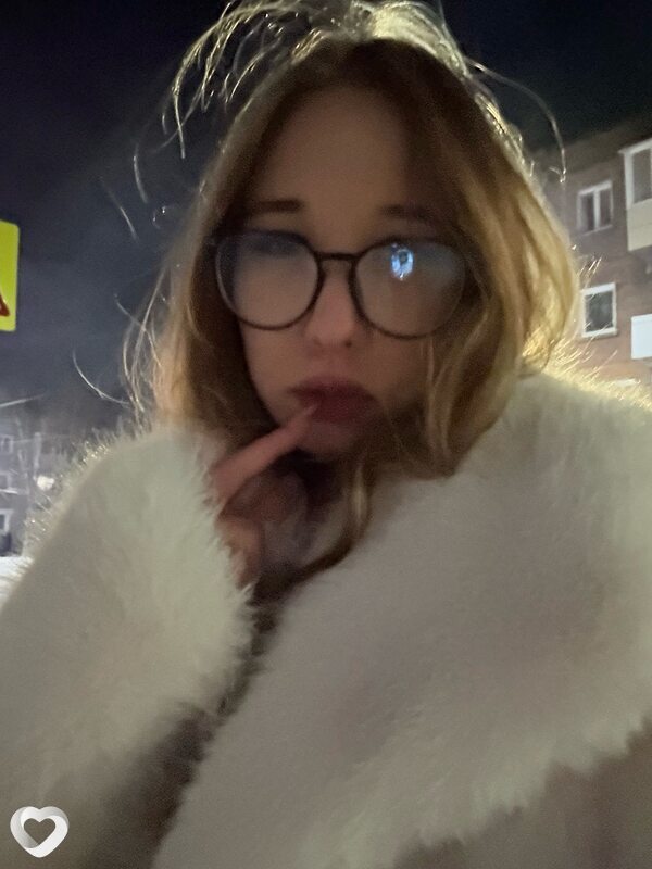 Елена, 20, Иркутске — анкета №3587657