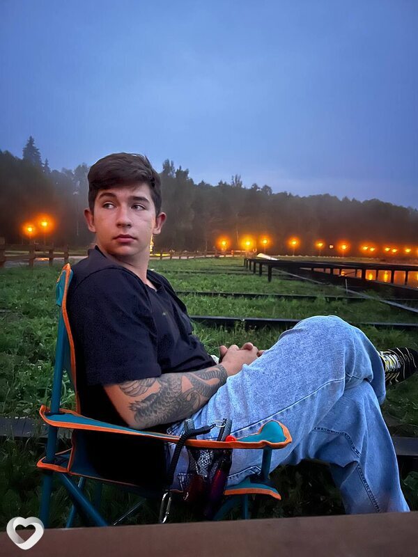 Вадим, 22, Серпухове — анкета №3587706