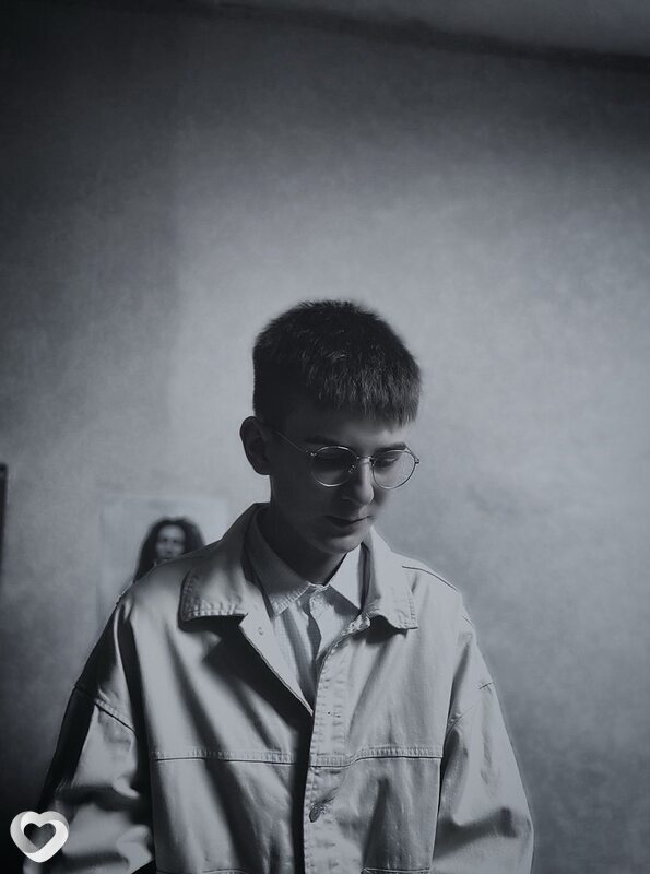Евгений, 19, Красноярске — анкета №3587866