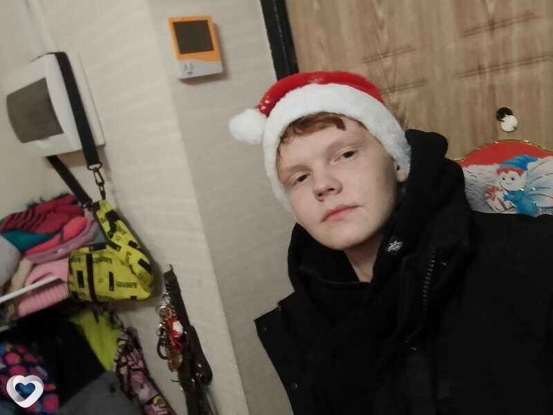 Сашка, 19, Петропавловске-Камчатском — анкета №3588462