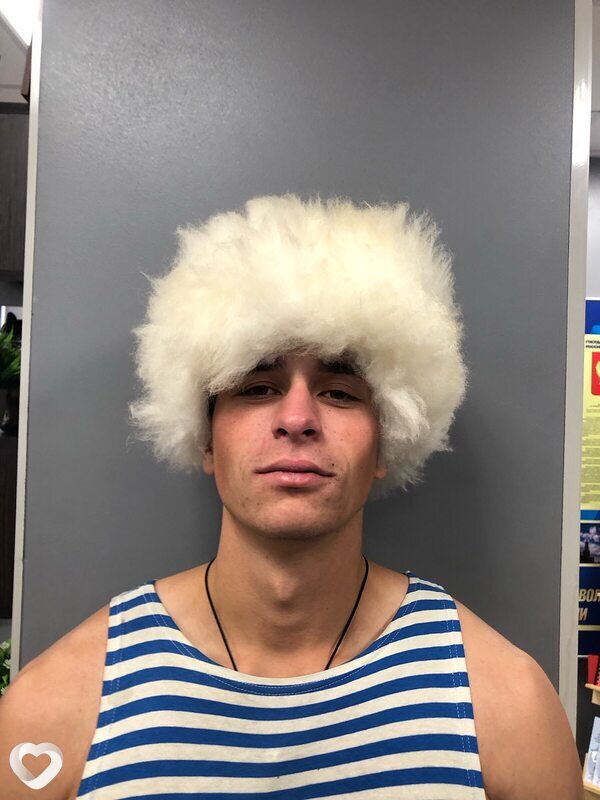 Артур, 22, Екатеринбурге — анкета №3588337