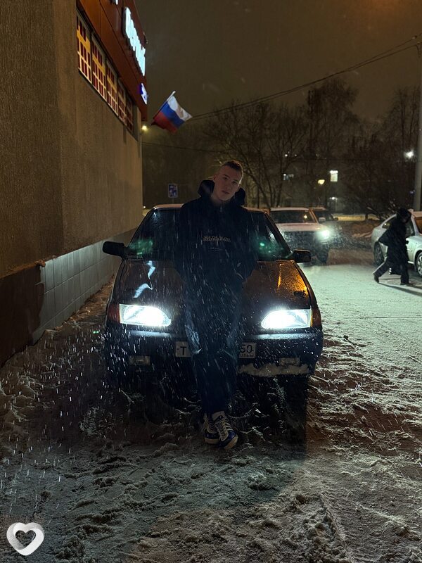 Женя, 19, Москве — анкета №3588283