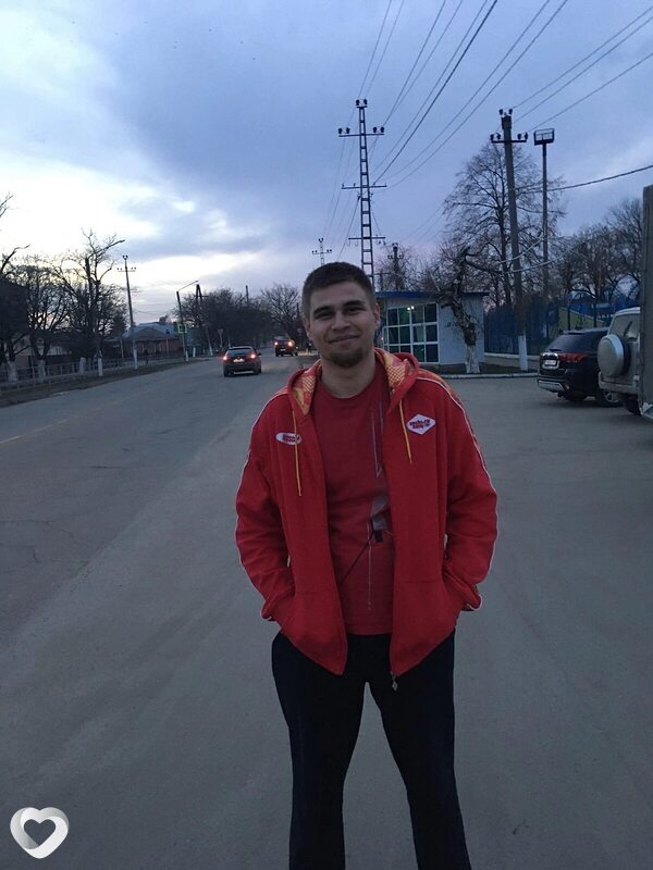 Артём, 28, Лабинске — анкета №3588391