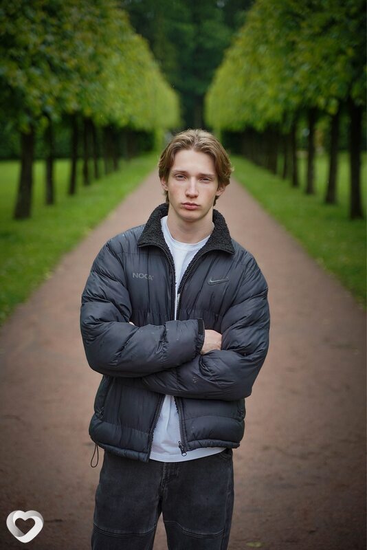 Михаил, 18, Москве — анкета №3590603
