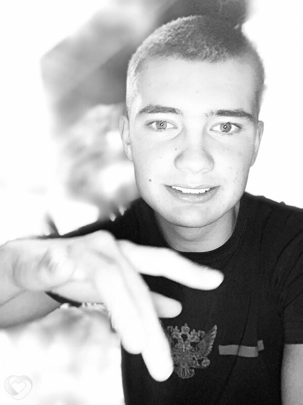 Кирил, 24, Шарыпове — анкета №3590258