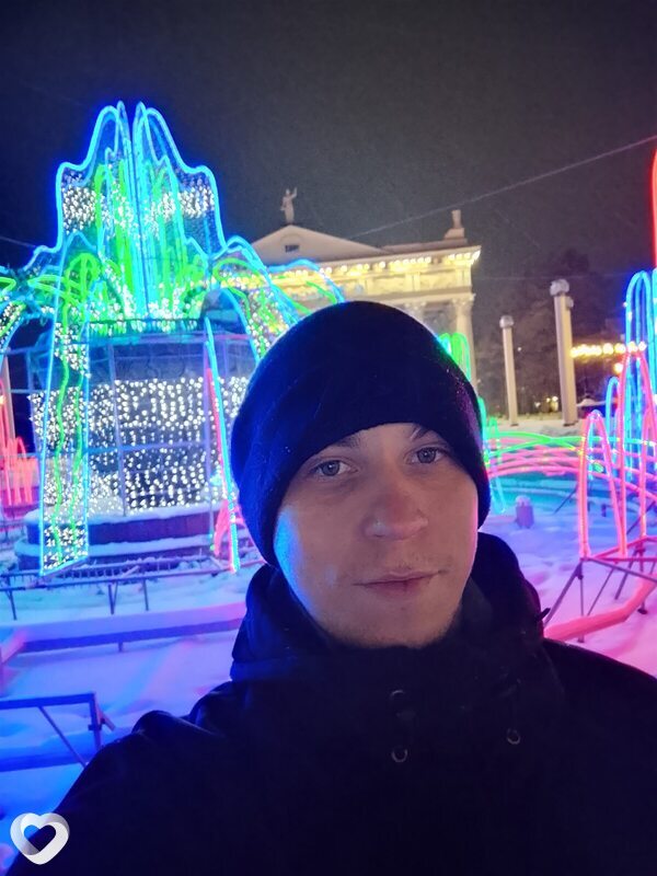 Роман, 26, Красноярске — анкета №3590501