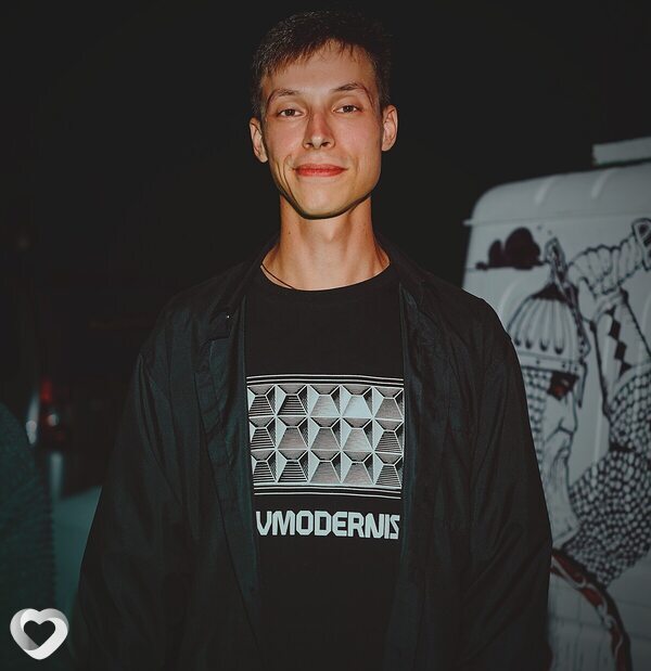 Дима, 27, Москве — анкета №3590677