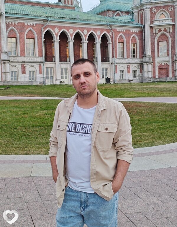 Влад, Луганск