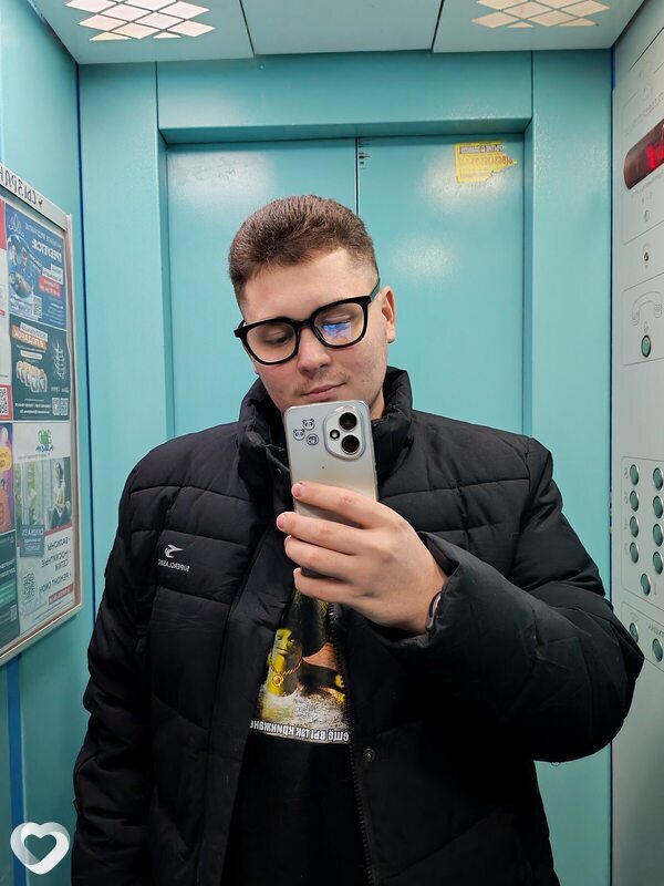 Ярослав, 21, Таганроге — анкета №3592279