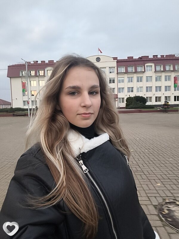 Юля, 19, Бресте — анкета №3592388