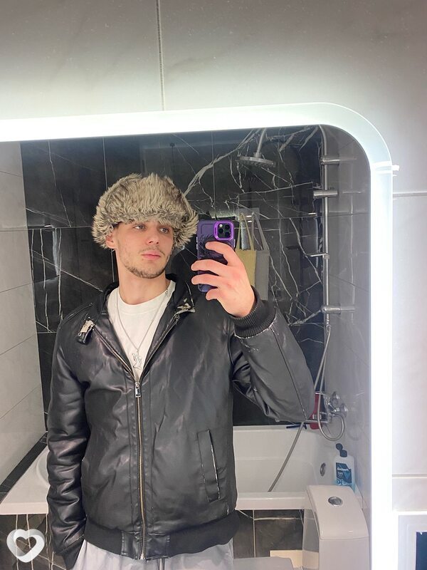 Даня, 21, Краснодаре — анкета №3592566