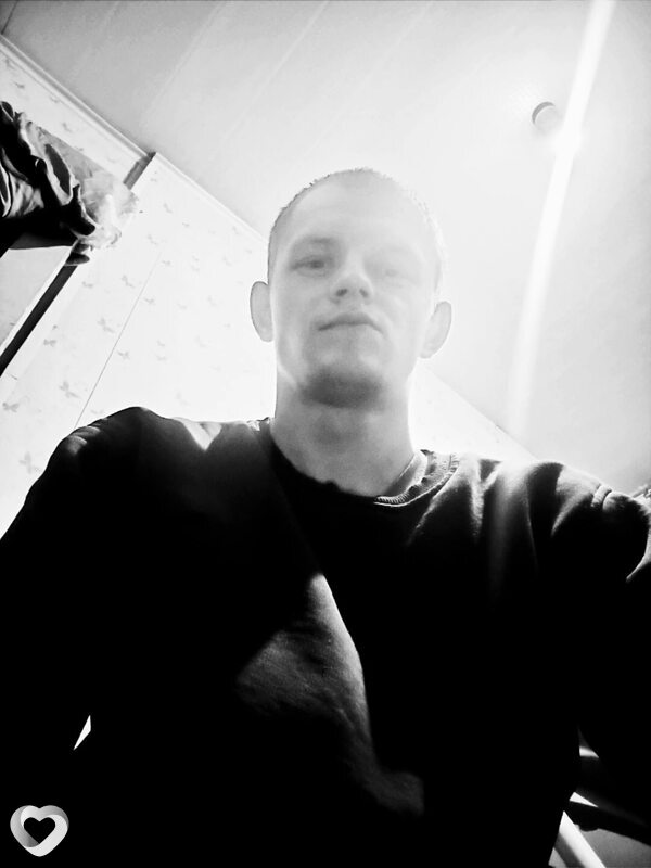 Александр, 23, Барнауле — анкета №3592775