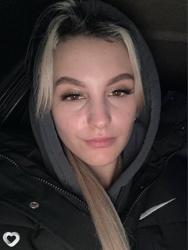 Елена, 19, Барнауле — анкета №3593022