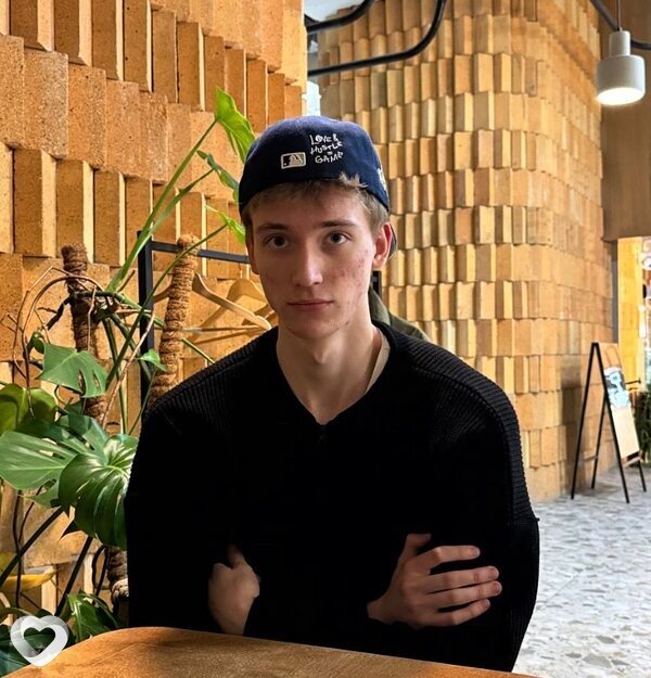 Максим, 26, Жуковском — анкета №3593330