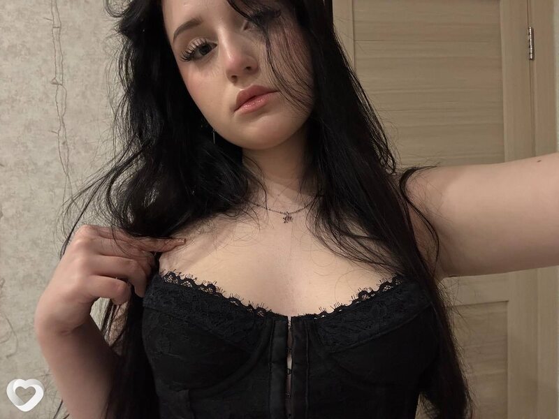 Уля, 20, Череповце — анкета №3593299
