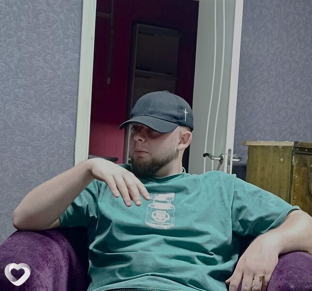 Александр, 22, Санкт-Петербурге — анкета №3594192